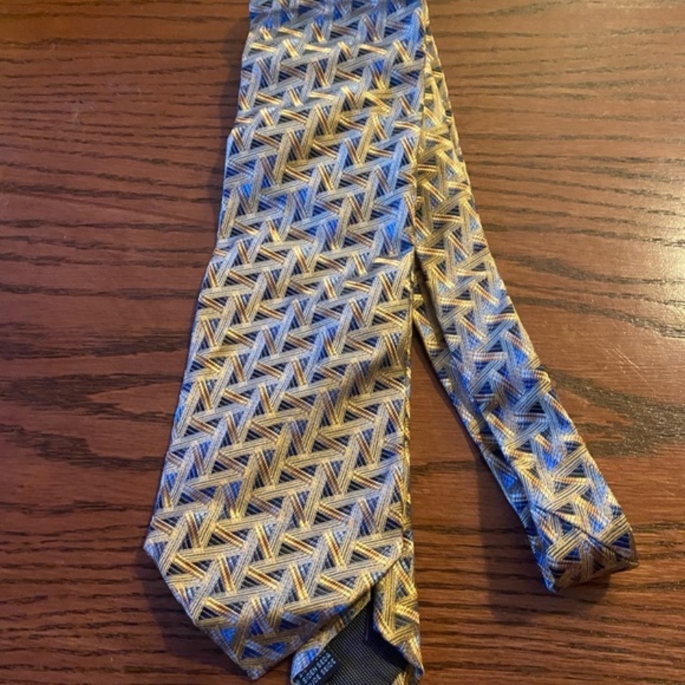 Ermenegildo Zegna Geometric Patterned Tie